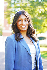 Riya Aradhyula headshot