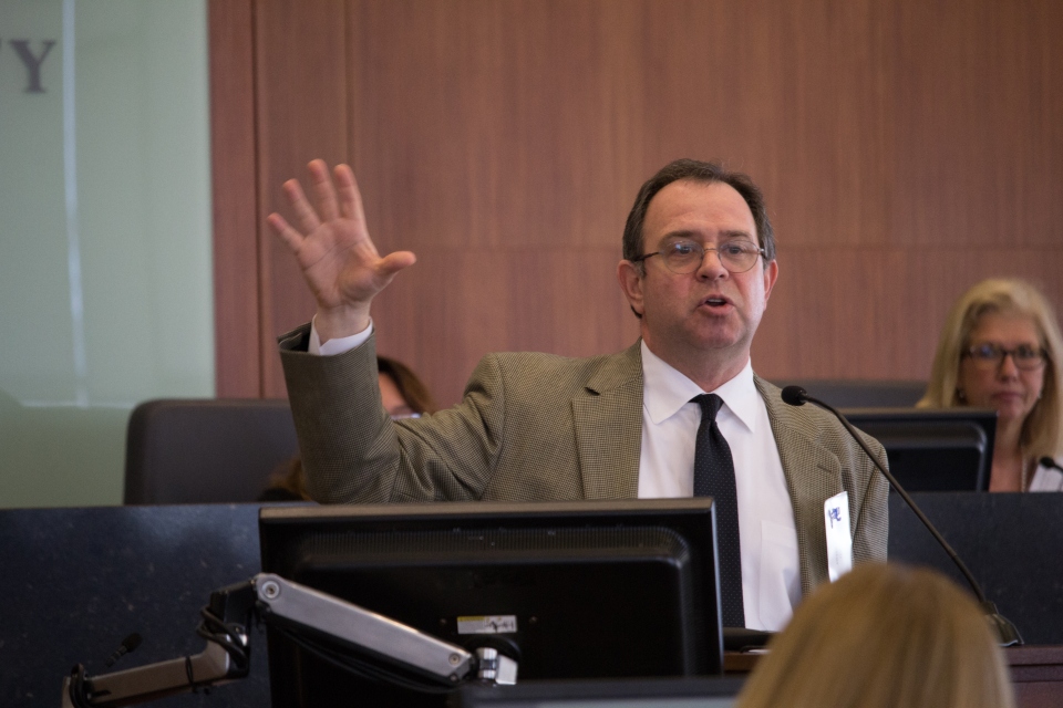 Professor Rob Gatter speaks at Scott Hall Professor Rob Gatter