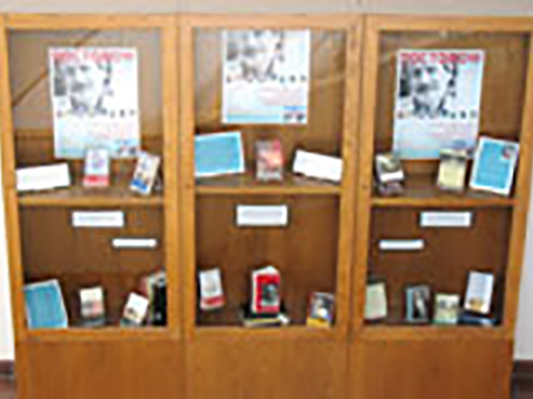 Exhibit Case - Wooden Cabinets Exhibit Case - Wooden Cabinets