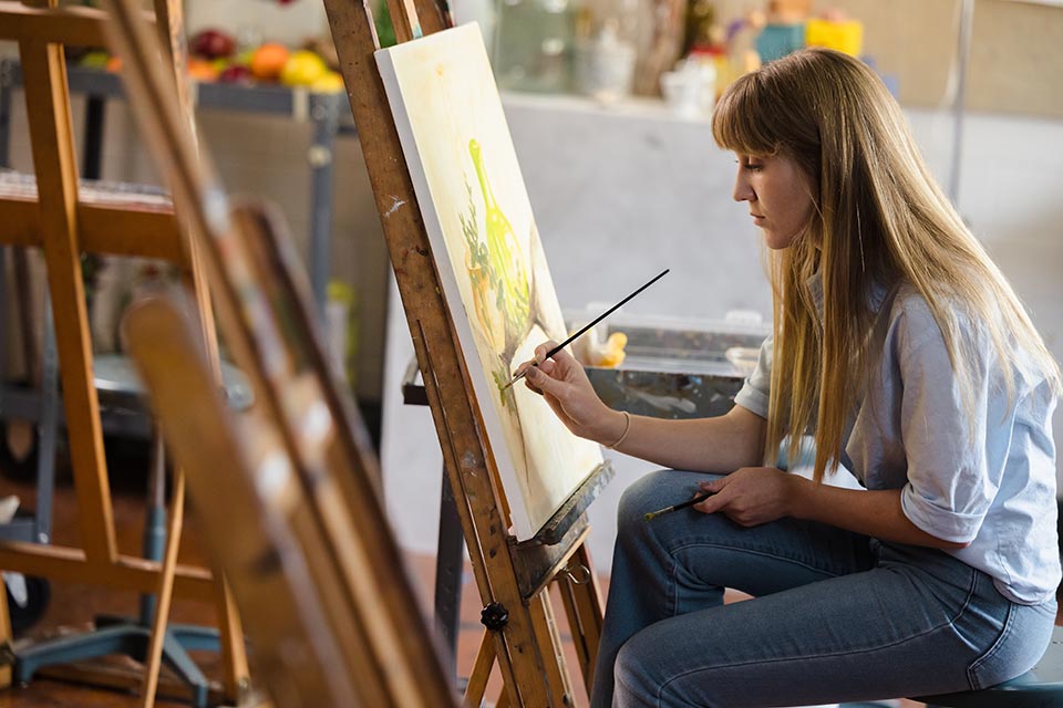 Painting student