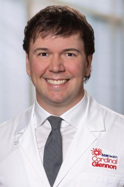 Headshot of George Thieroff